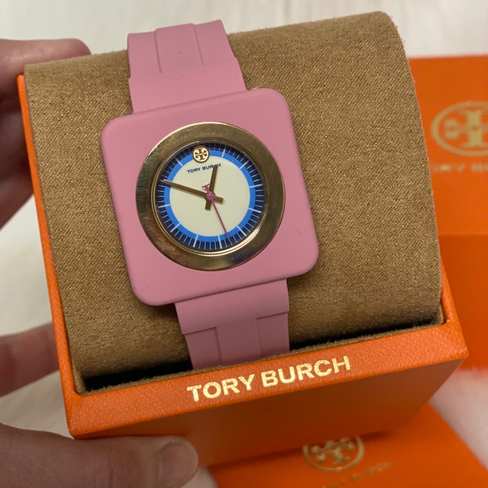 TORY BURCH AUTHENTIC WATCH - Picture 2 of 8
